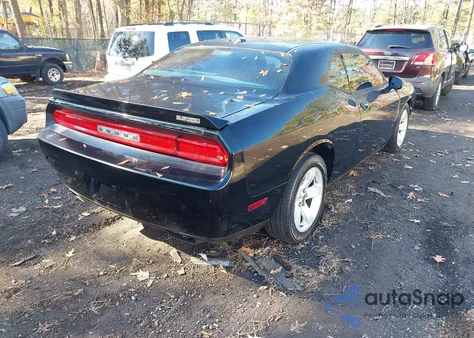 2013 Dodge Challenger Sxt Plus from USA, damaged, VIN 2C3CDYAG6DH574104